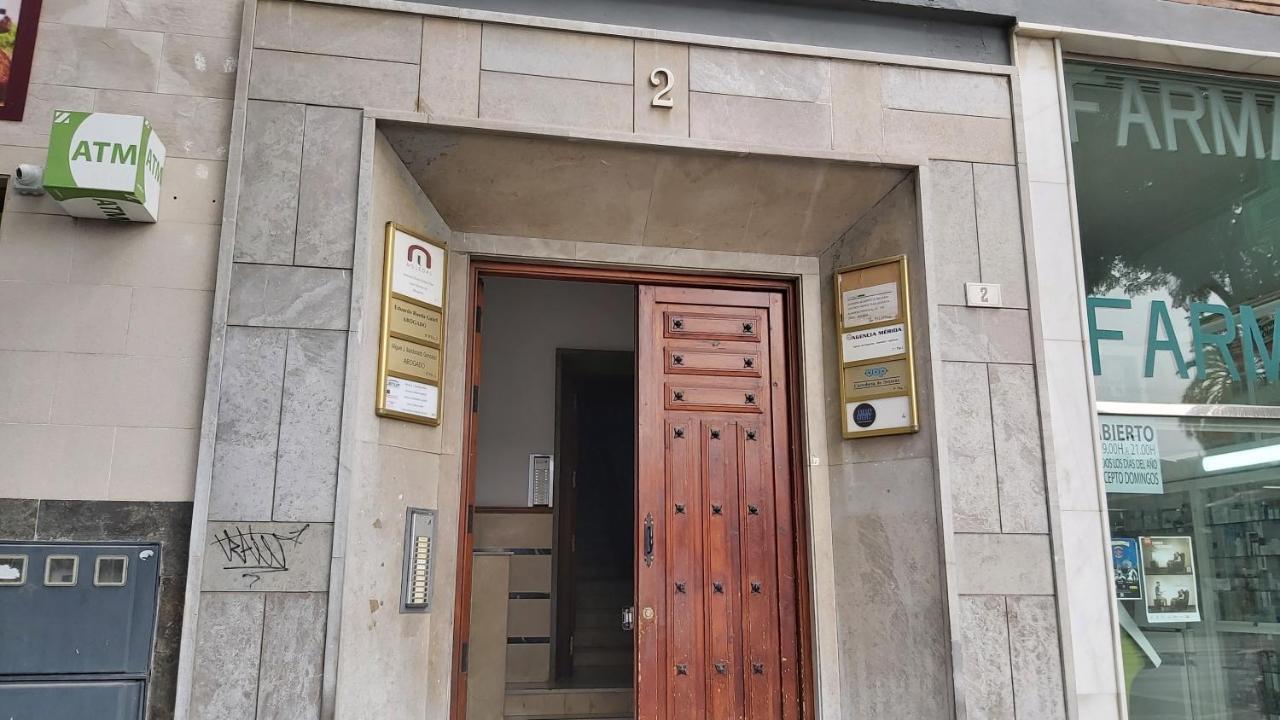 マラガDel Parque Flats Puertoアパートメント エクステリア 写真