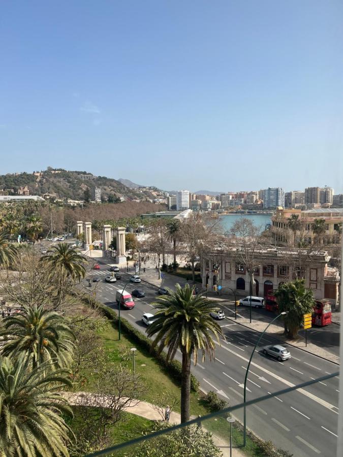 マラガDel Parque Flats Puertoアパートメント エクステリア 写真
